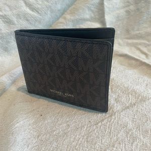 Michael Kors Billfold.